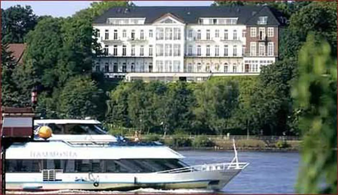 Das Weisse Hotel An Der Elbchaussee Amburgo